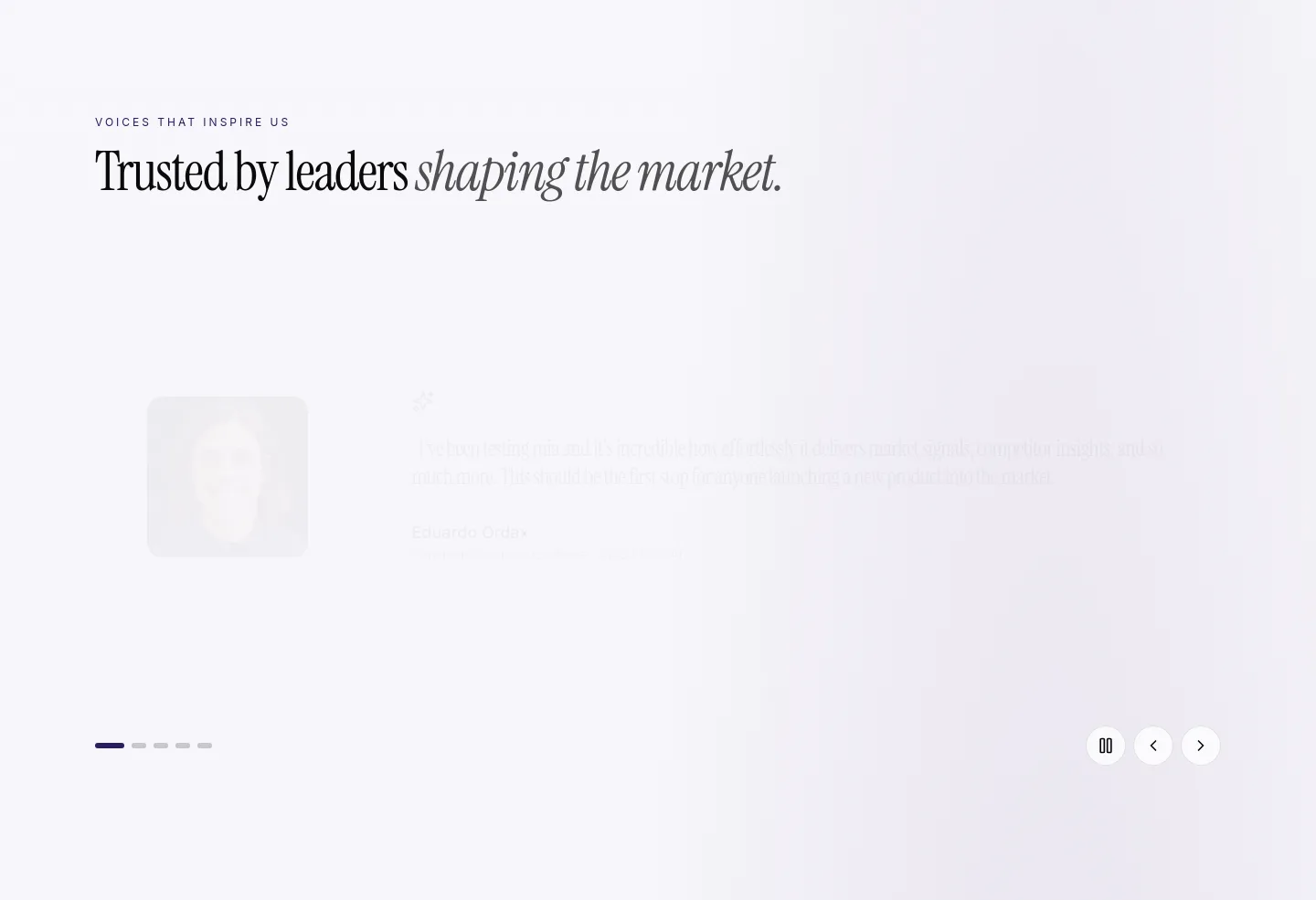 gomia.ai — Logo Wall